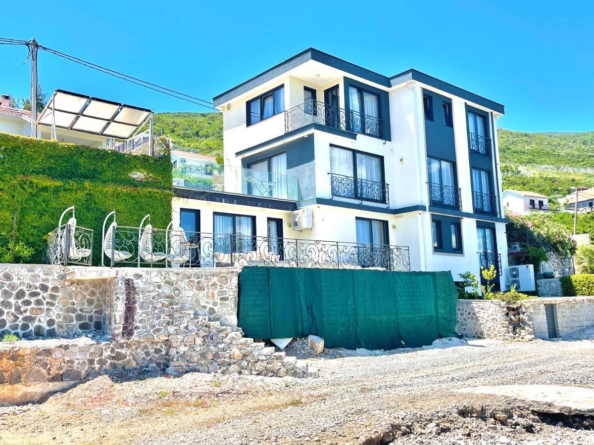 Beachfront Villa Pearl Of Adria Красичи Экстерьер фото