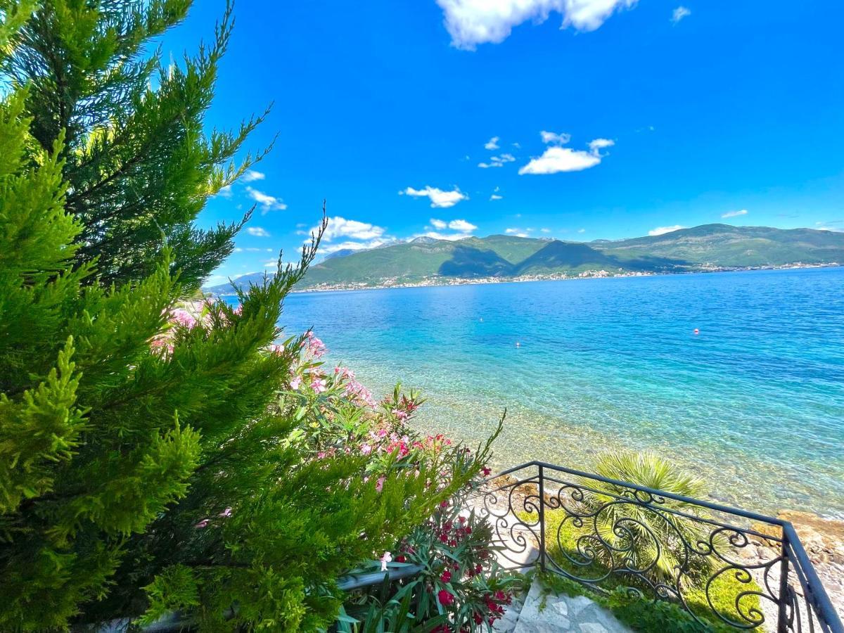 Beachfront Villa Pearl Of Adria Красичи Экстерьер фото